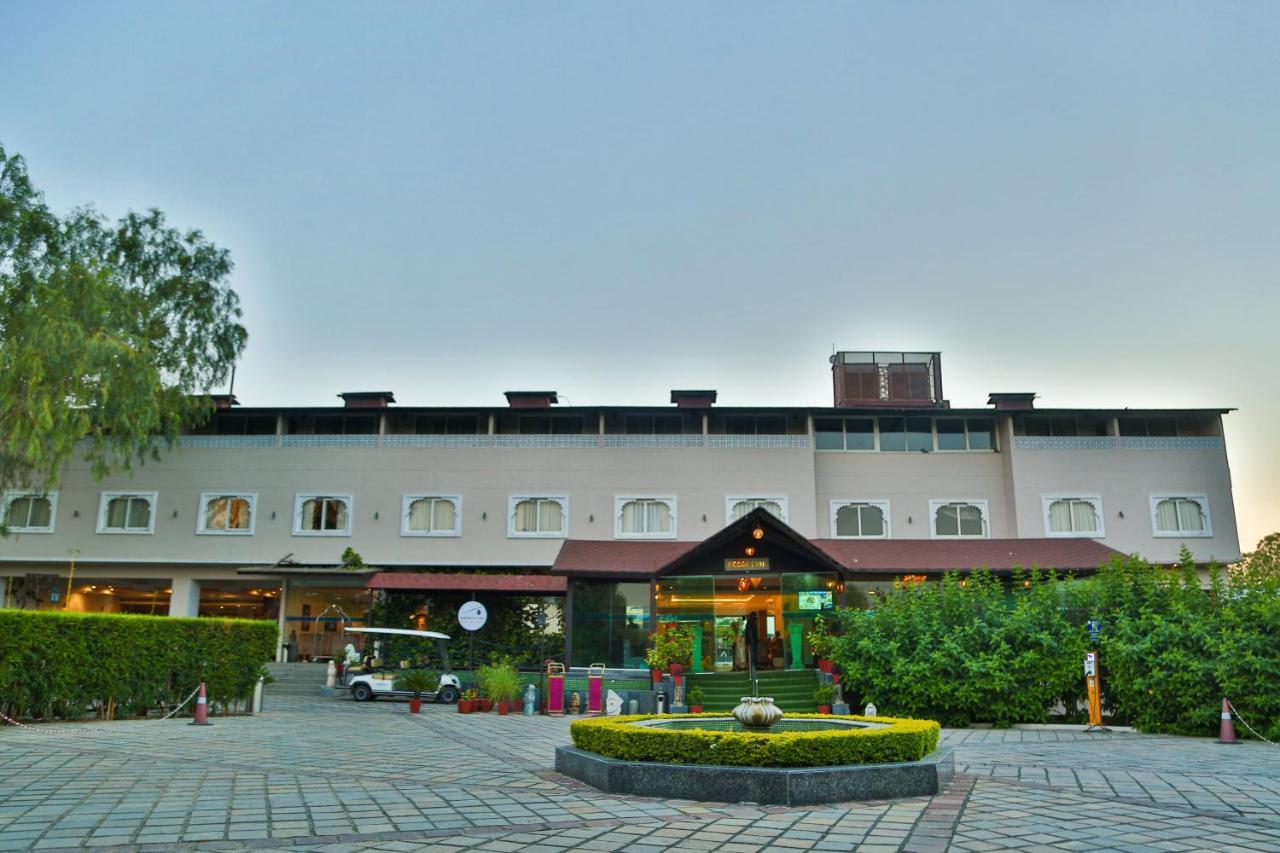Bamboo Saa Resort & Spa - Udajpur Zewnętrze zdjęcie